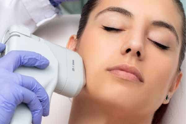 Why Do People Choose HIFU for a Non-Surgical Facelift? 1 Why do people consider HIFU Rhyl?